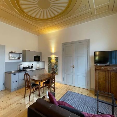 Ferienwohnung - Schweriner Altstadt - Fewo 9 شفيرين المظهر الخارجي الصورة